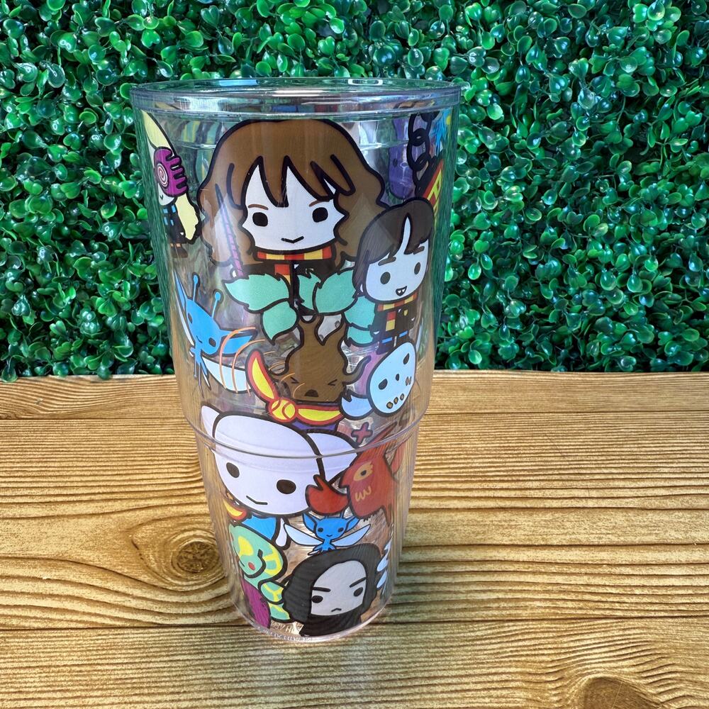 Tervis Harry Potter Universal Hogwarts Insulated Cup Tumbler 24 Ounce